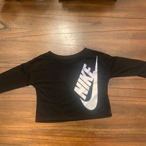 Nike 2T athletic long sleeve top